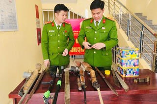 <a href="/tin-tuc-su-kien/tin-hoat-dong" title="Tin hoạt động" rel="dofollow">Tin hoạt động</a>