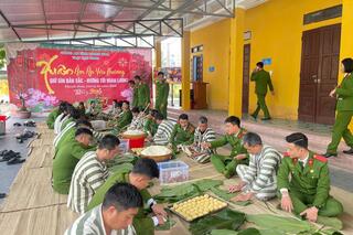 <a href="/tin-tuc-su-kien/tin-hoat-dong" title="Tin hoạt động" rel="dofollow">Tin hoạt động</a>