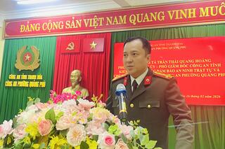 <a href="/tin-tuc-su-kien/tin-hoat-dong" title="Tin hoạt động" rel="dofollow">Tin hoạt động</a>