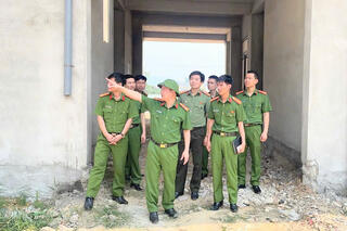 <a href="/tin-tuc-su-kien/tin-hoat-dong" title="Tin hoạt động" rel="dofollow">Tin hoạt động</a>