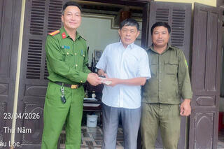 <a href="/tin-tuc-su-kien/tin-hoat-dong" title="Tin hoạt động" rel="dofollow">Tin hoạt động</a>