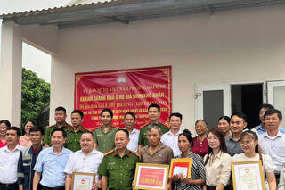 <a href="/tin-tuc-su-kien/tin-hoat-dong" title="Tin hoạt động" rel="dofollow">Tin hoạt động</a>