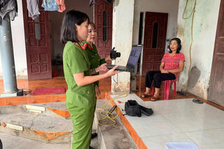 <a href="/tin-tuc-su-kien/tin-hoat-dong" title="Tin hoạt động" rel="dofollow">Tin hoạt động</a>