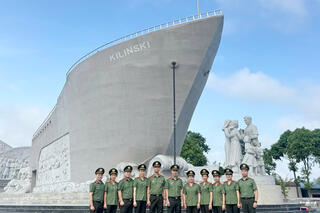 <a href="/tin-tuc-su-kien/tin-hoat-dong" title="Tin hoạt động" rel="dofollow">Tin hoạt động</a>