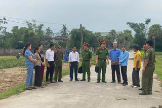 <a href="/tin-tuc-su-kien/tin-hoat-dong" title="Tin hoạt động" rel="dofollow">Tin hoạt động</a>