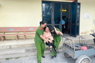 <a href="/tin-tuc-su-kien/tin-hoat-dong" title="Tin hoạt động" rel="dofollow">Tin hoạt động</a>