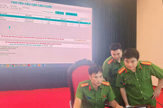 <a href="/tin-tuc-su-kien/tin-hoat-dong" title="Tin hoạt động" rel="dofollow">Tin hoạt động</a>