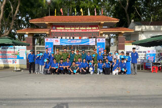 <a href="/tin-tuc-su-kien/tin-hoat-dong" title="Tin hoạt động" rel="dofollow">Tin hoạt động</a>