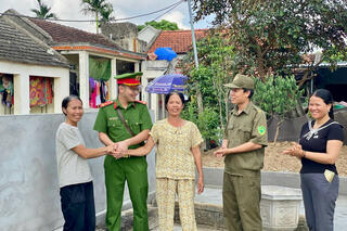 <a href="/tin-tuc-su-kien/tin-hoat-dong" title="Tin hoạt động" rel="dofollow">Tin hoạt động</a>