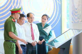 <a href="/tin-tuc-su-kien/tin-hoat-dong" title="Tin hoạt động" rel="dofollow">Tin hoạt động</a>
