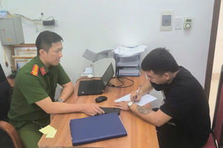 <a href="/tin-tuc-su-kien/tin-hoat-dong" title="Tin hoạt động" rel="dofollow">Tin hoạt động</a>