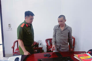 <a href="/tin-tuc-su-kien/tin-hoat-dong" title="Tin hoạt động" rel="dofollow">Tin hoạt động</a>