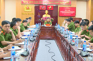 <a href="/tin-tuc-su-kien/tin-hoat-dong" title="Tin hoạt động" rel="dofollow">Tin hoạt động</a>