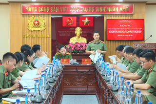 <a href="/tin-tuc-su-kien/tin-hoat-dong" title="Tin hoạt động" rel="dofollow">Tin hoạt động</a>
