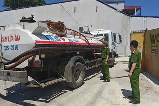<a href="/tin-tuc-su-kien/tin-an-ninh-trat-tu" title="Tin An ninh trật tự" rel="dofollow">Tin An ninh trật tự</a>