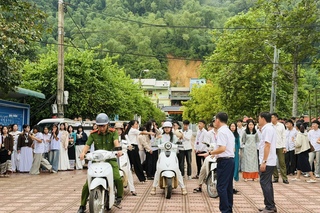 <a href="/tin-tuc-su-kien/tin-hoat-dong" title="Tin hoạt động" rel="dofollow">Tin hoạt động</a>