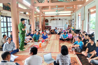 <a href="/tin-tuc-su-kien/tin-hoat-dong" title="Tin hoạt động" rel="dofollow">Tin hoạt động</a>