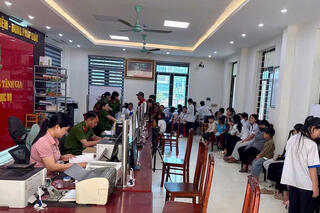 <a href="/tin-tuc-su-kien/tin-hoat-dong" title="Tin hoạt động" rel="dofollow">Tin hoạt động</a>