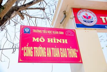 <a href="/tin-tuc-su-kien/tin-hoat-dong" title="Tin hoạt động" rel="dofollow">Tin hoạt động</a>