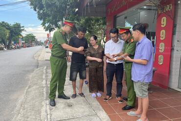 <a href="/tin-tuc-su-kien/tin-hoat-dong" title="Tin hoạt động" rel="dofollow">Tin hoạt động</a>