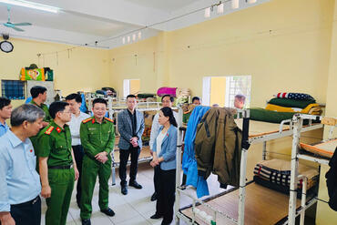 <a href="/tin-tuc-su-kien/tu-lieu" title="Tư liệu" rel="dofollow">Tư liệu</a>