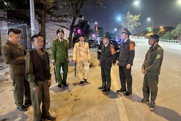 <a href="/tin-tuc-su-kien/tin-hoat-dong" title="Tin hoạt động" rel="dofollow">Tin hoạt động</a>