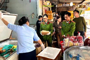 <a href="/tin-tuc-su-kien/tin-an-ninh-trat-tu" title="Tin An ninh trật tự" rel="dofollow">Tin An ninh trật tự</a>