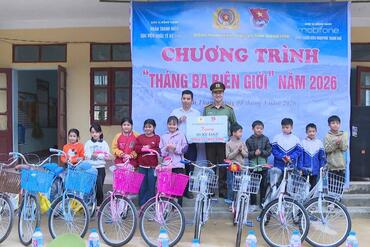 <a href="/tin-tuc-su-kien/tin-hoat-dong" title="Tin hoạt động" rel="dofollow">Tin hoạt động</a>