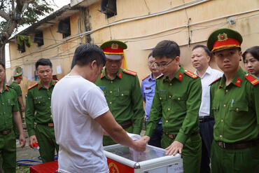 <a href="/tin-tuc-su-kien/tin-hoat-dong" title="Tin hoạt động" rel="dofollow">Tin hoạt động</a>