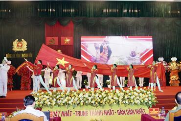 <a href="/tin-tuc-su-kien/tin-hoat-dong" title="Tin hoạt động" rel="dofollow">Tin hoạt động</a>