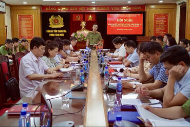 <a href="/tin-tuc-su-kien/tin-hoat-dong" title="Tin hoạt động" rel="dofollow">Tin hoạt động</a>