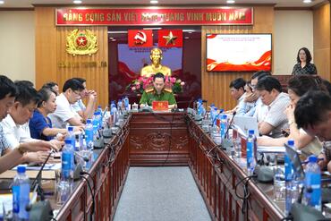<a href="/tin-tuc-su-kien/tin-hoat-dong" title="Tin hoạt động" rel="dofollow">Tin hoạt động</a>