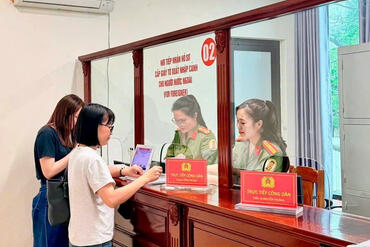 <a href="/tin-tuc-su-kien/tin-hoat-dong" title="Tin hoạt động" rel="dofollow">Tin hoạt động</a>