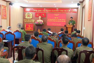 <a href="/tin-tuc-su-kien/tin-hoat-dong" title="Tin hoạt động" rel="dofollow">Tin hoạt động</a>