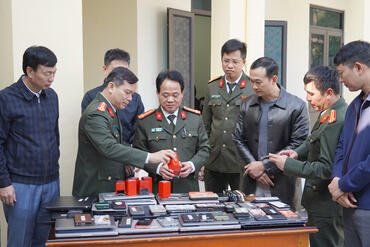 <a href="/tin-tuc-su-kien/tu-lieu" title="Tư liệu" rel="dofollow">Tư liệu</a>