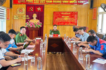 <a href="/tin-tuc-su-kien/huong-ve-co-so2" title="Phong trào toàn dân bảo vệ ANTQ" rel="dofollow">Phong trào toàn dân bảo vệ ANTQ</a>