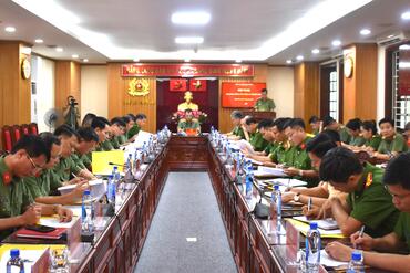 <a href="/tin-tuc-su-kien/tin-hoat-dong" title="Tin hoạt động" rel="dofollow">Tin hoạt động</a>