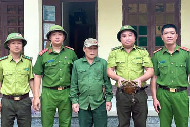 <a href="/tin-tuc-su-kien/huong-ve-co-so2" title="Phong trào toàn dân bảo vệ ANTQ" rel="dofollow">Phong trào toàn dân bảo vệ ANTQ</a>
