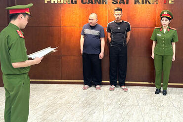 <a href="/tin-tuc-su-kien/tin-an-ninh-trat-tu" title="Tin An ninh trật tự" rel="dofollow">Tin An ninh trật tự</a>