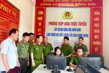 <a href="/tin-tuc-su-kien/tin-hoat-dong" title="Tin hoạt động" rel="dofollow">Tin hoạt động</a>