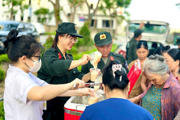 <a href="/tin-tuc-su-kien/tin-hoat-dong" title="Tin hoạt động" rel="dofollow">Tin hoạt động</a>