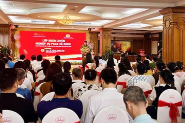 <a href="/tin-tuc-su-kien/tin-hoat-dong" title="Tin hoạt động" rel="dofollow">Tin hoạt động</a>