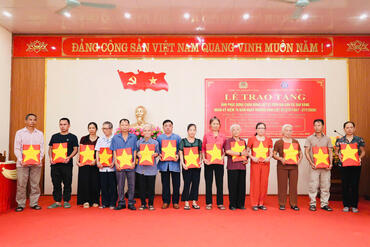 <a href="/tin-tuc-su-kien/tin-hoat-dong" title="Tin hoạt động" rel="dofollow">Tin hoạt động</a>