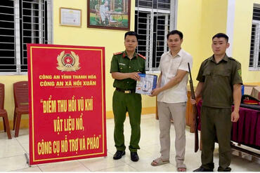 <a href="/tin-tuc-su-kien/tin-hoat-dong" title="Tin hoạt động" rel="dofollow">Tin hoạt động</a>