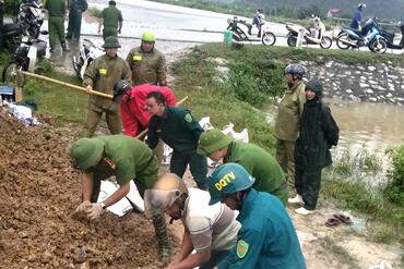 <a href="/tin-tuc-su-kien/tin-hoat-dong" title="Tin hoạt động" rel="dofollow">Tin hoạt động</a>