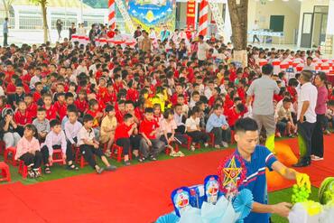 <a href="/tin-tuc-su-kien/tin-hoat-dong" title="Tin hoạt động" rel="dofollow">Tin hoạt động</a>