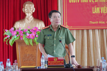 <a href="/tin-tuc-su-kien/tin-hoat-dong" title="Tin hoạt động" rel="dofollow">Tin hoạt động</a>