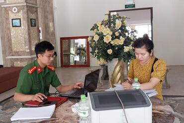 <a href="/tin-tuc-su-kien/tin-an-ninh-trat-tu" title="Tin An ninh trật tự" rel="dofollow">Tin An ninh trật tự</a>