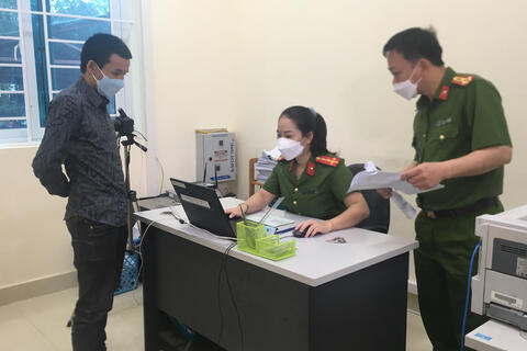 Công an huyện Thọ Xuân triển khai đăng ký mở tài khoản định danh điện tử cho công dân