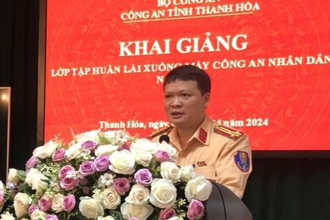 Công an tỉnh Thanh Hoá tổ chức tập huấn lái xuồng máy Công an nhân dân năm 2024